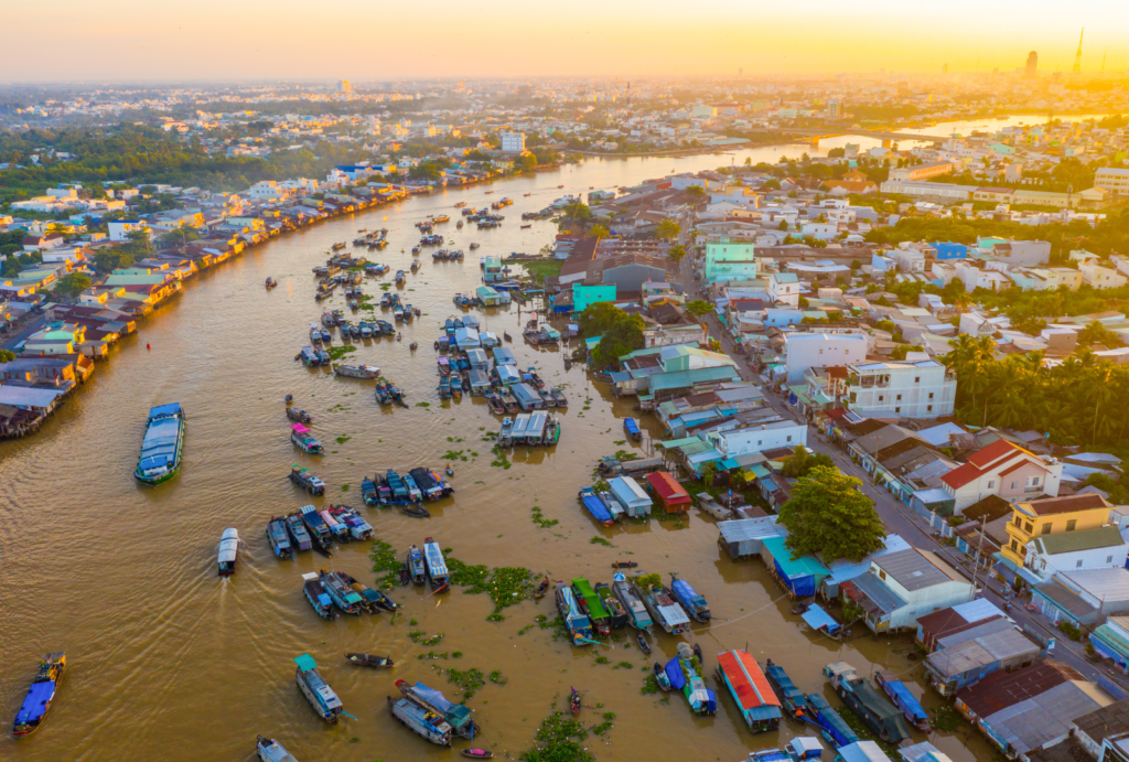 Cai Rang floating market