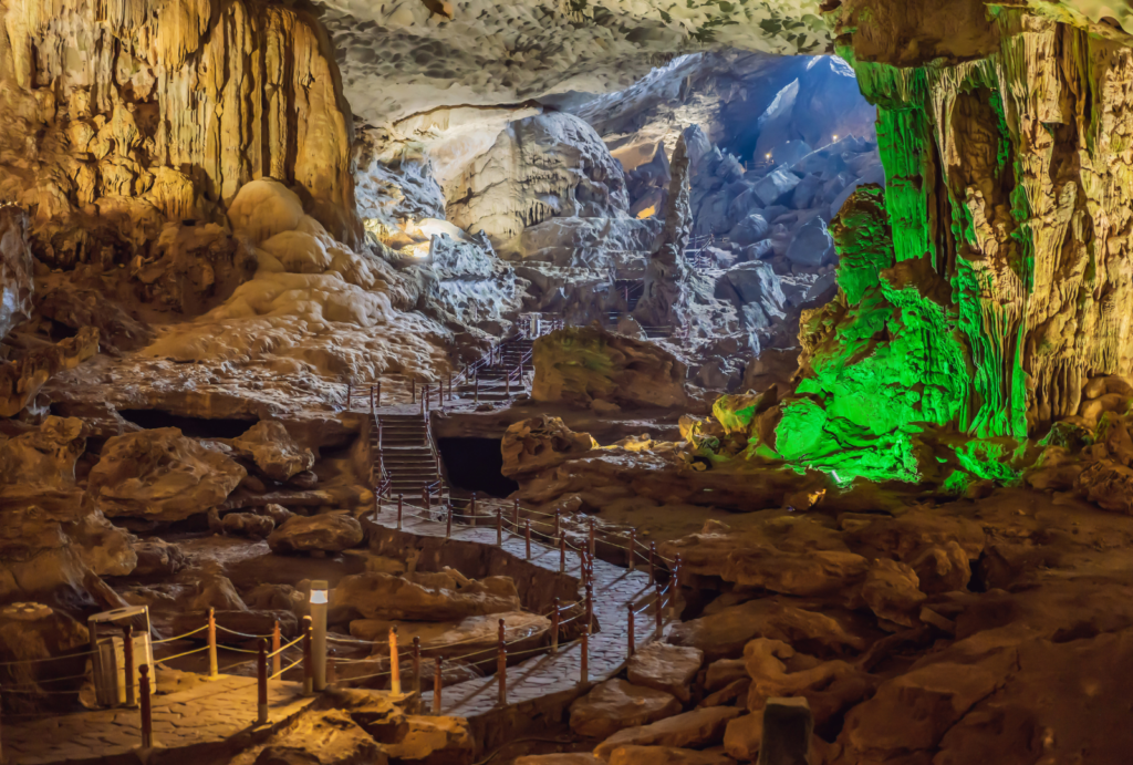 Sung Sot Cave Vietnam Cruise tours