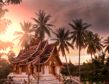 laos tour_ temple