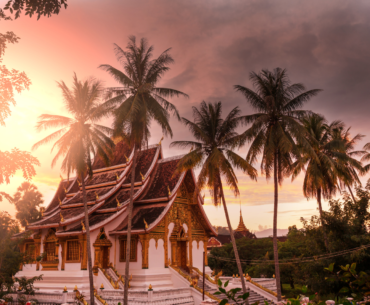 laos tour_ temple