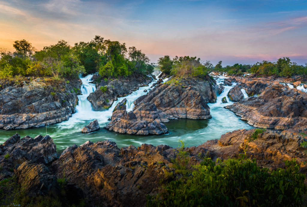 laos tour _ waterfall