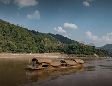 Laos river cruise tour