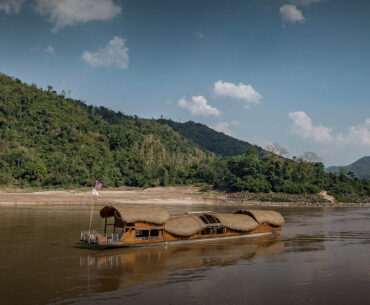 Laos river cruise tour