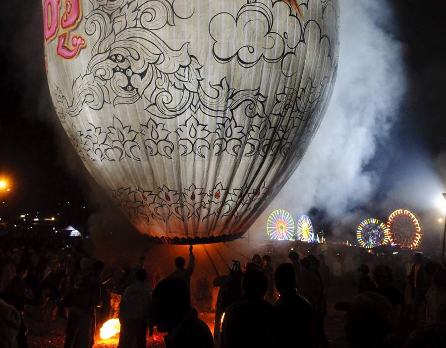 taunggyi balloon festival myanmar burma
