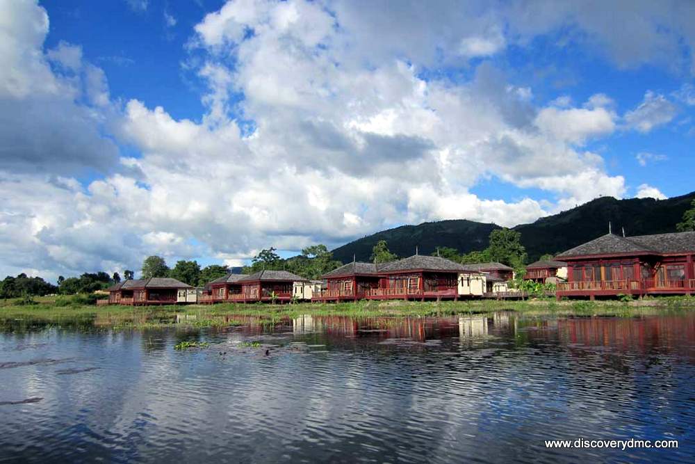 aureum palace inle lake resort