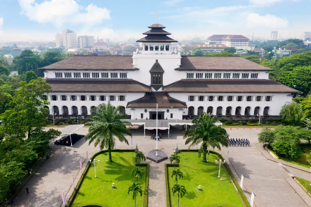 Discover the historical significance of Gedung Sate, a prominent landmark in Bandung, Indonesia,