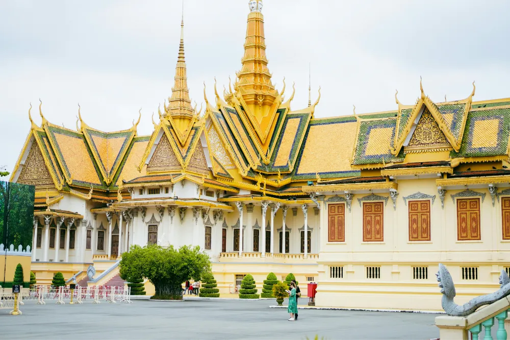 Experience the best of luxury travel with our Cambodia DMC services, featuring iconic sites like the Phnom Penh Royal Palace.